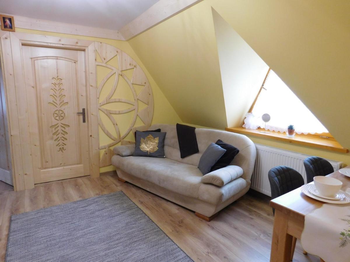 Apartament W Rowni Хохолув Экстерьер фото